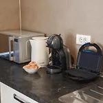Bepo Studio Apartment - Free Parking